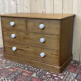 English chest of drawers of the nineteenth century in pitch pin