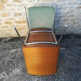 Chaises a coques et tissu  vert