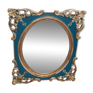 Miroir en bois sculpté