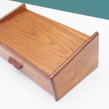 Table de chevet suspendu en teck, design danois, années 1970, production: Danemark
