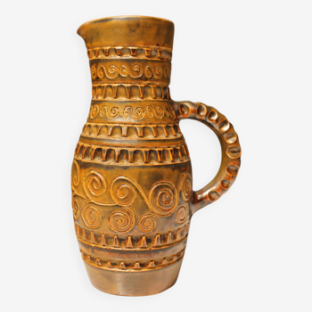 Large pitcher by Huguette Bessone