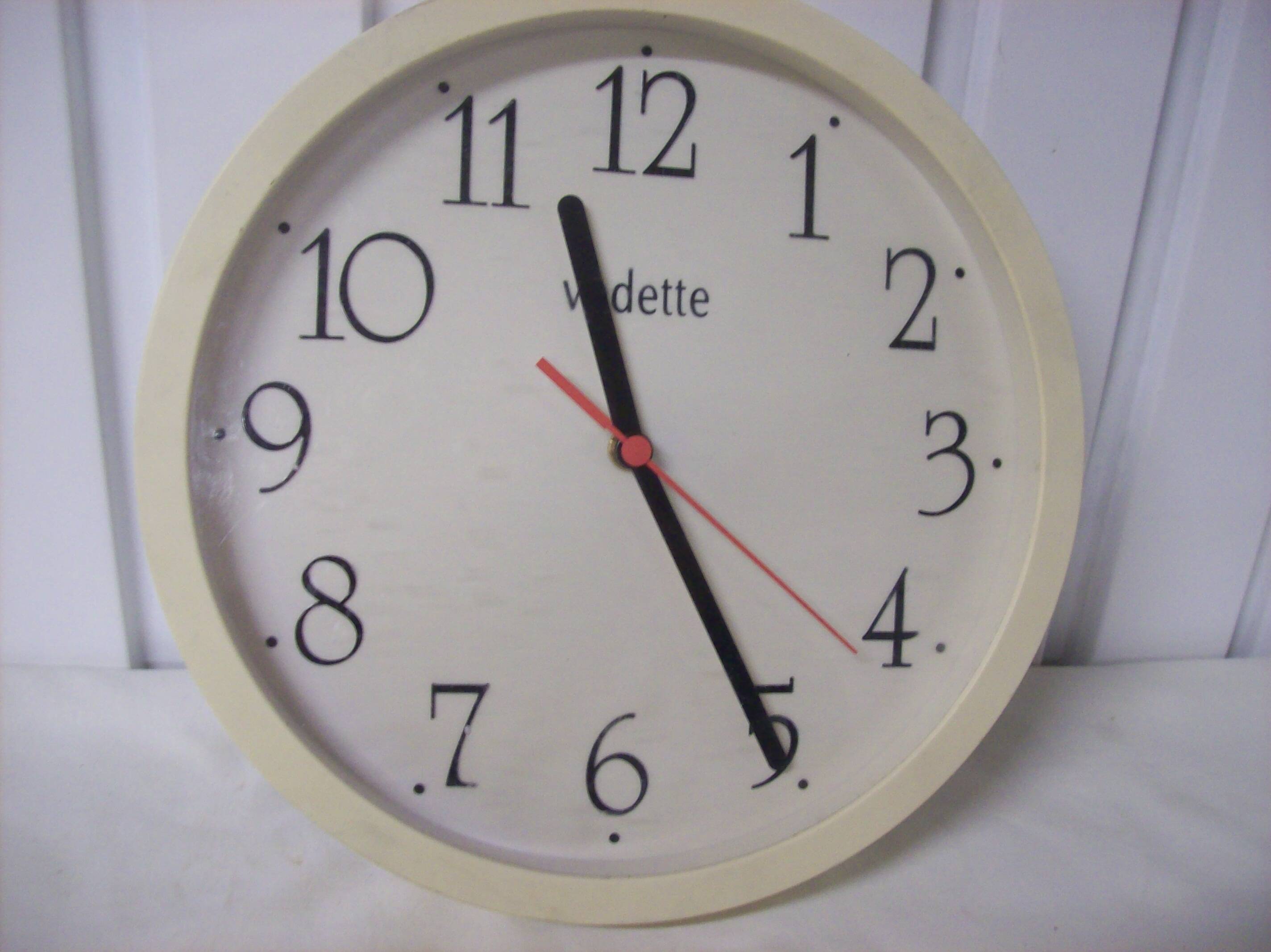Pendule vedette