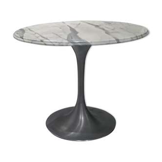 Table marbre pied tulipe 1960