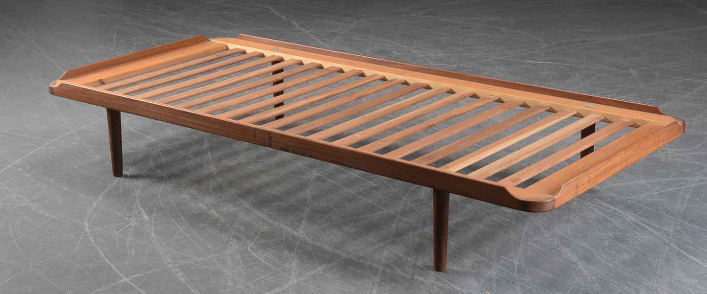 Danish daybed