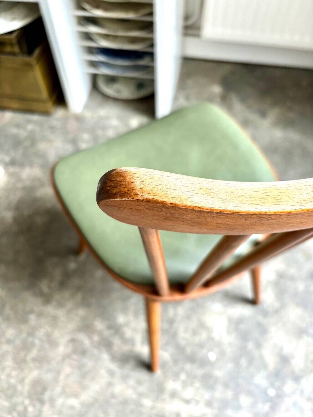 Baumann bistro chair in light wood and green skai, “Menuet” model