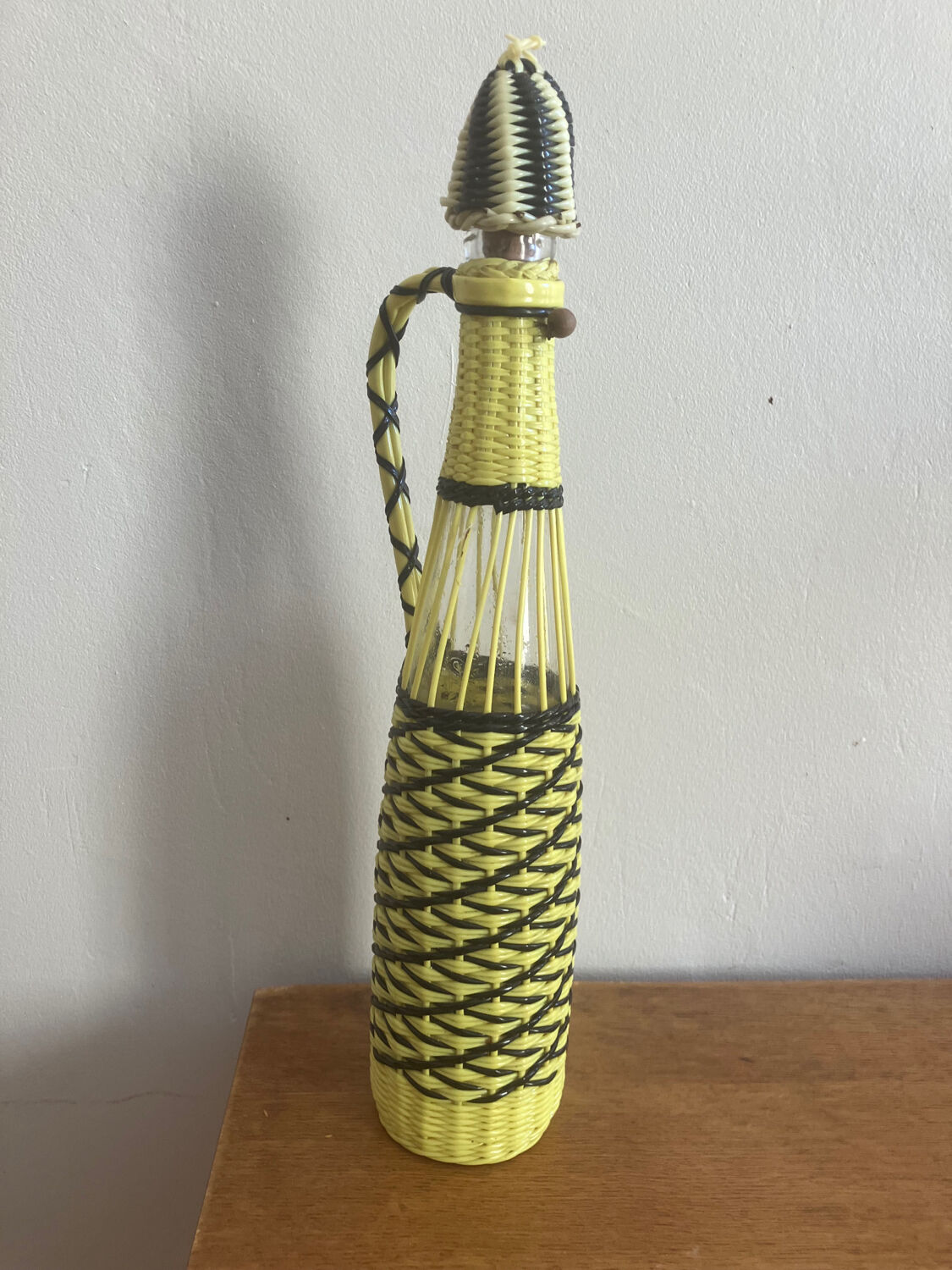 Vintage scoubidou decanter