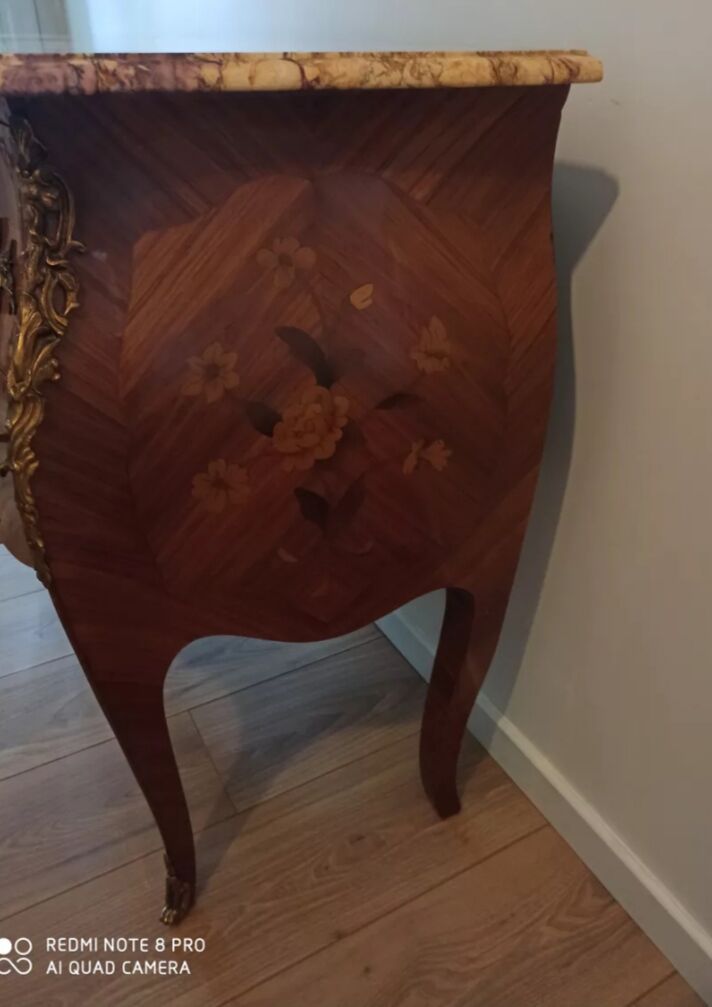 Louis XV style marquetry chest of drawers