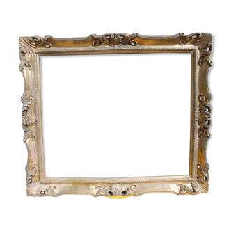 Golden leaf frame