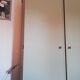 Armoire années 50 chêne et kaki clair