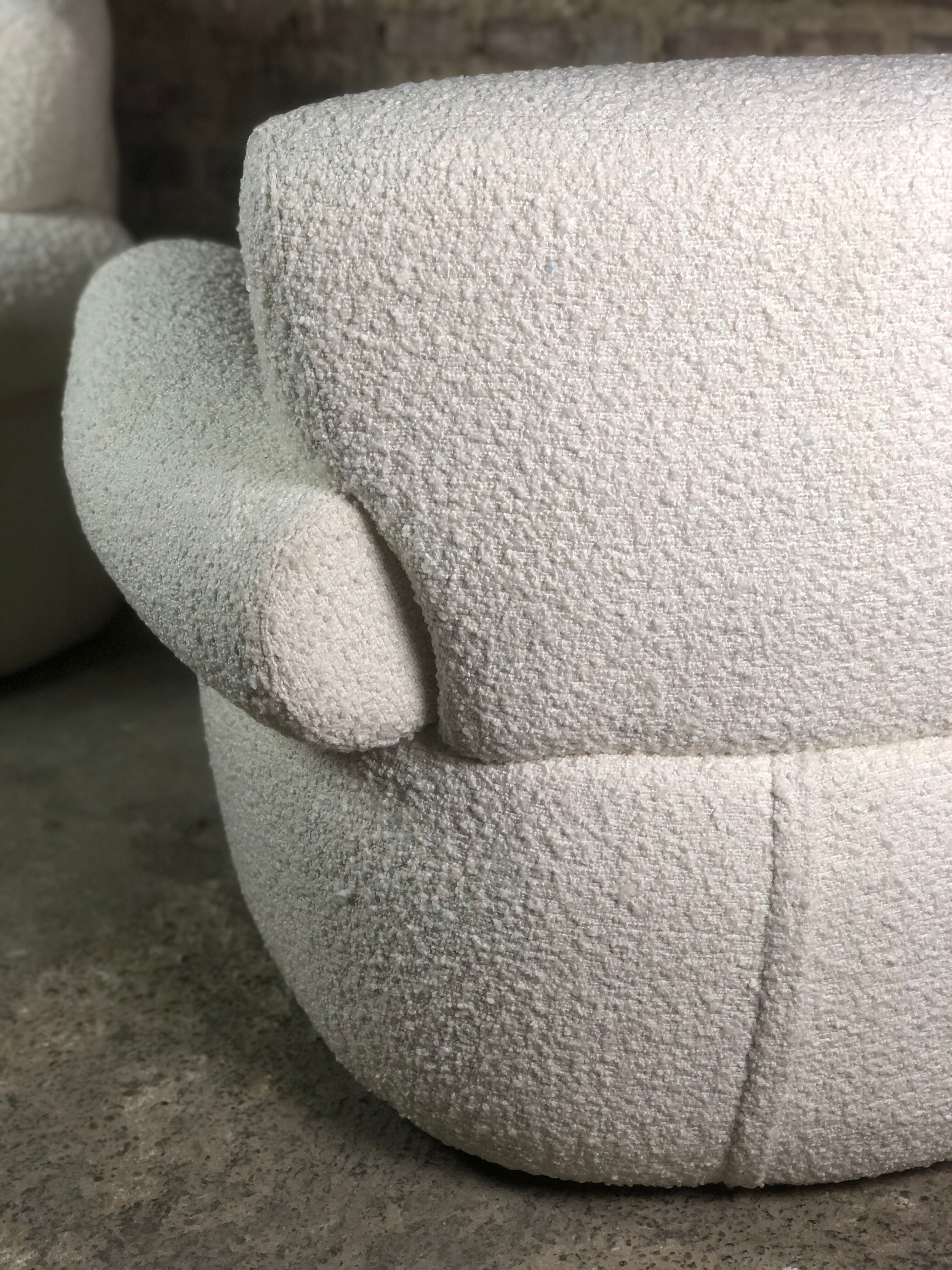 Armchairs (the pair) ecru in curly wool