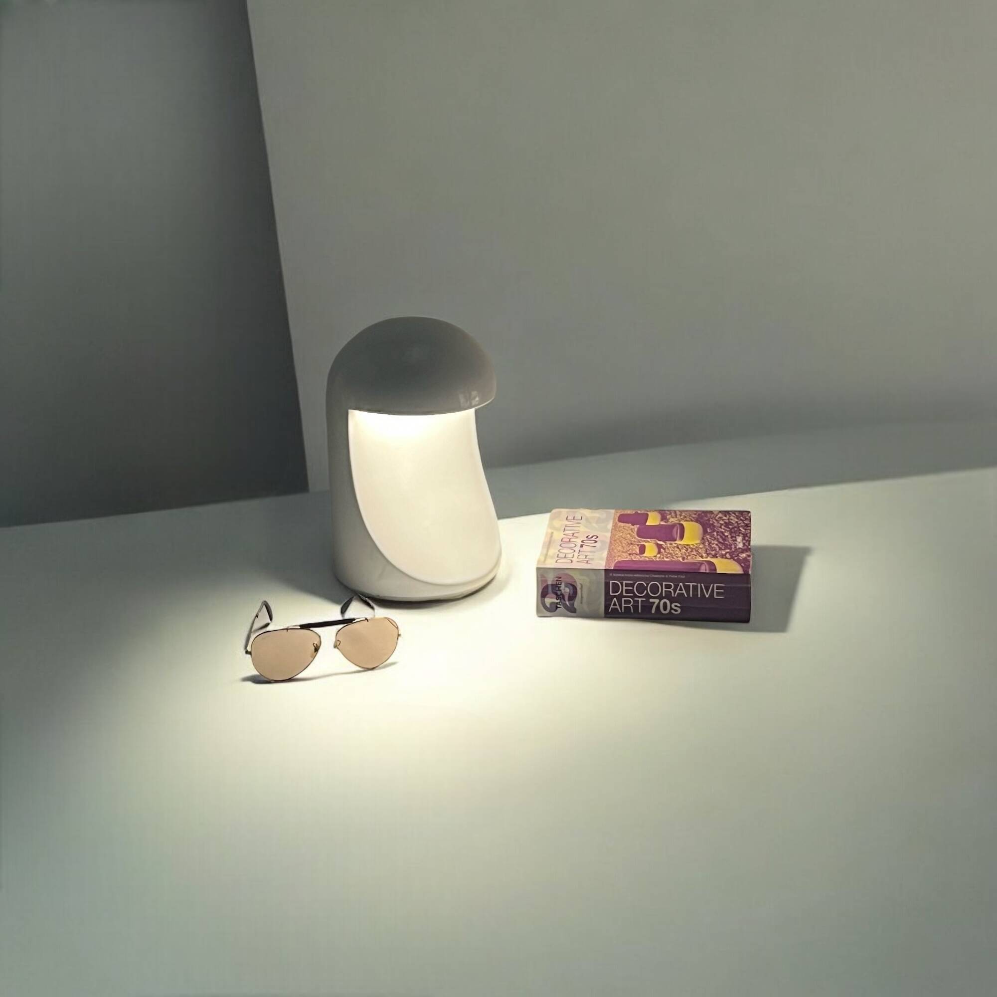 Iconic 60s Design Ceramic Lamp 'Longobarda' by Marcello Cuneo for Gabbianelli, Large Size in White