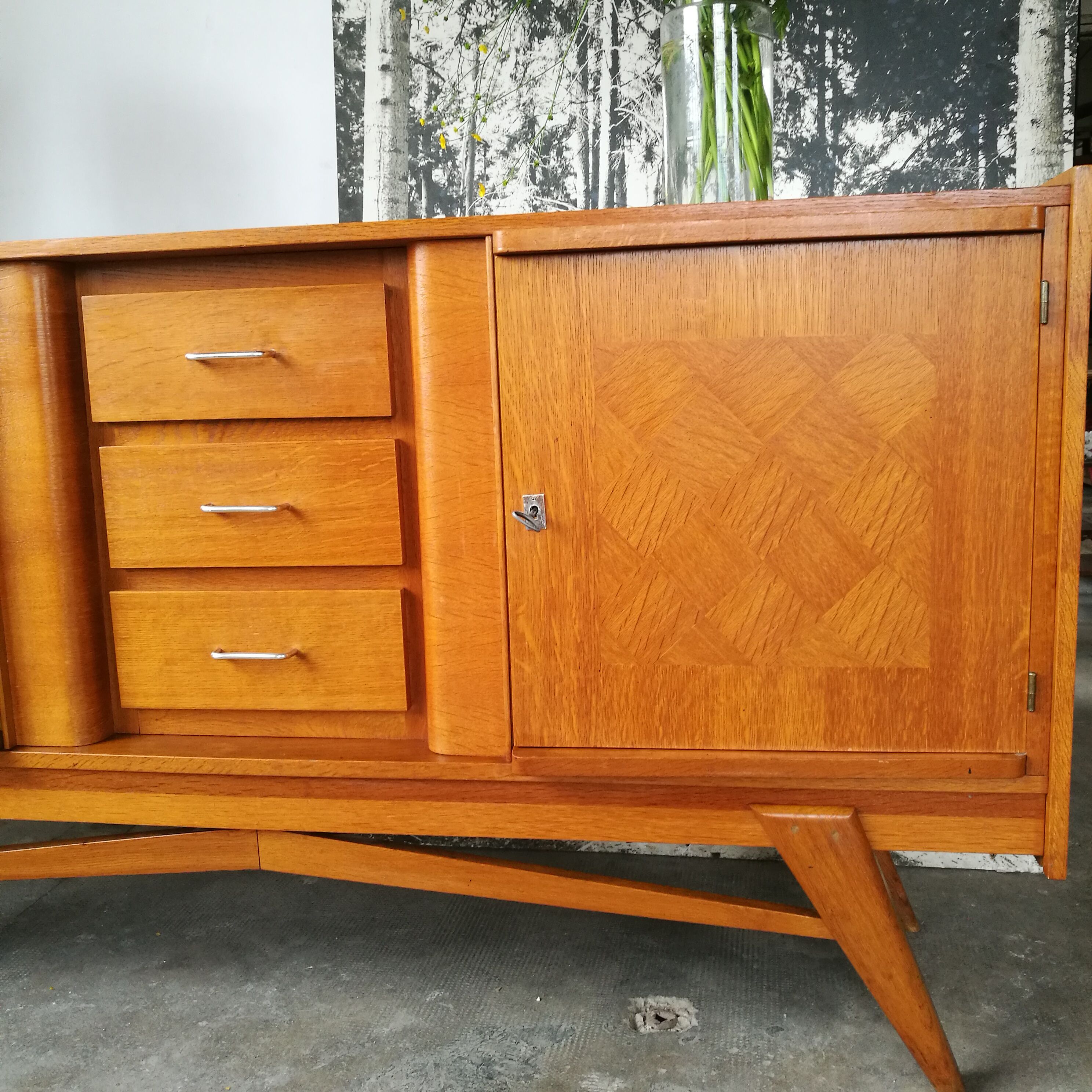 Enfilade 50s golden oak compass feet