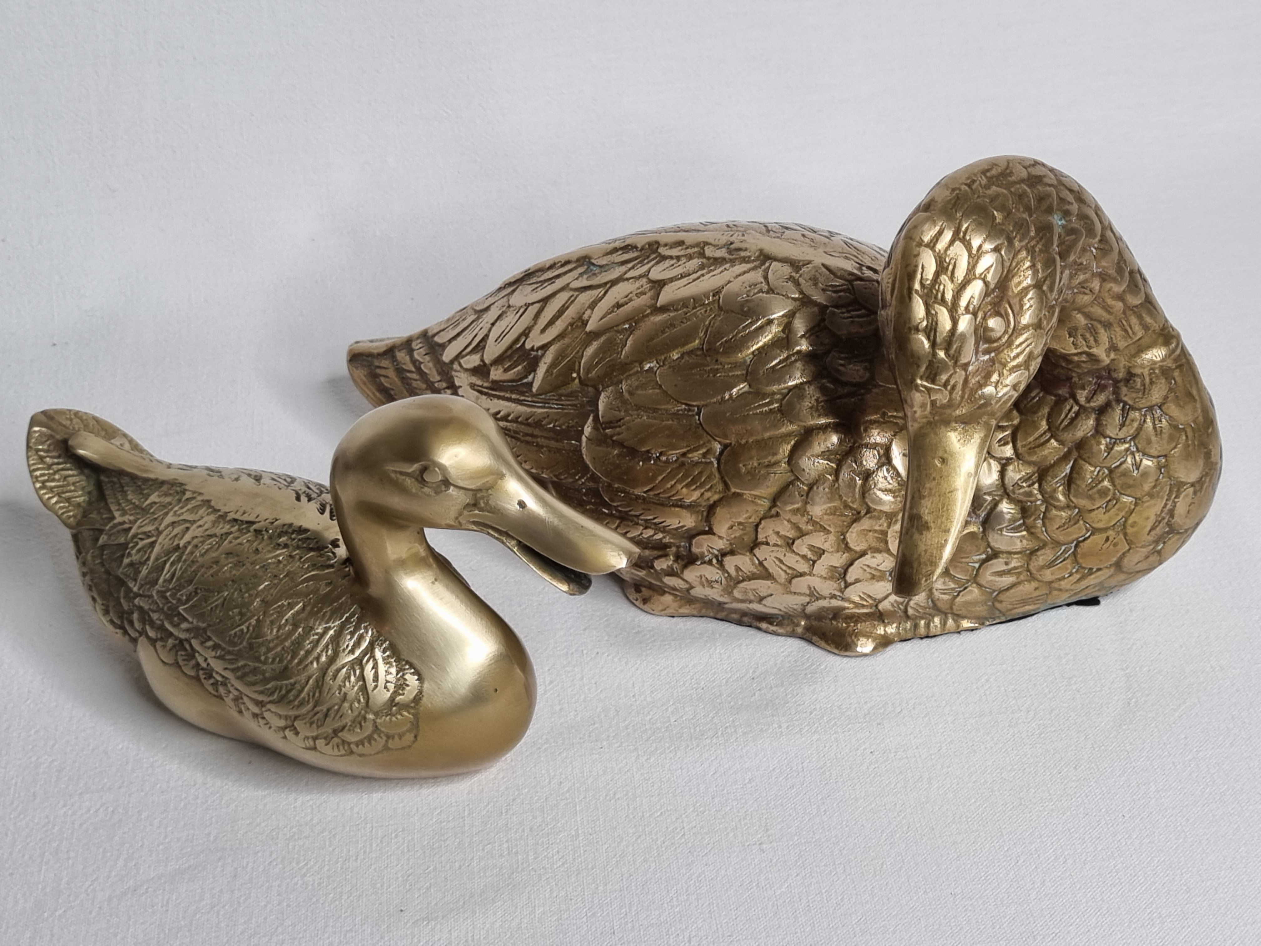 Set of two brass ducks, 22 cm