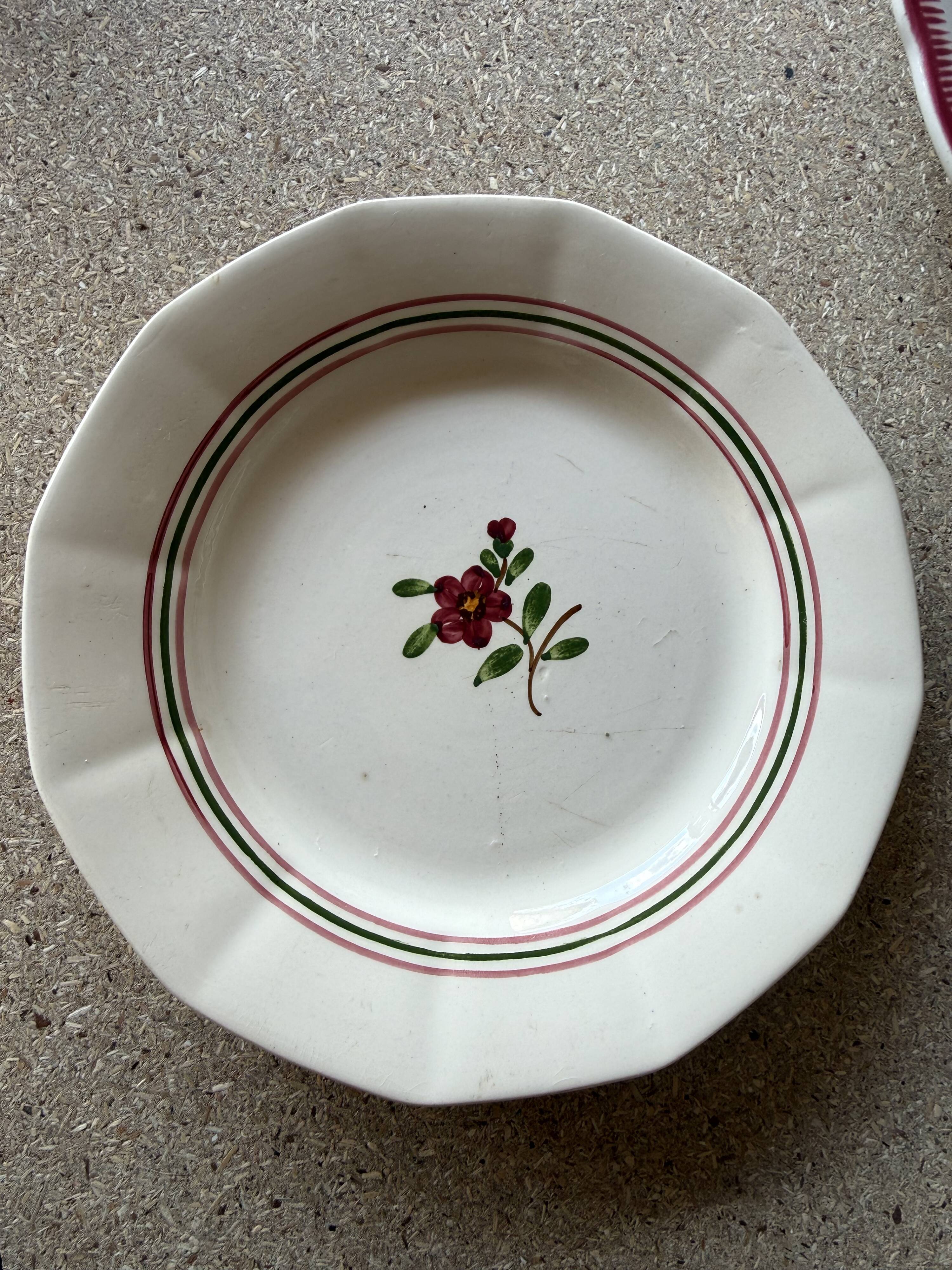 Set of 146 Vintage Plates