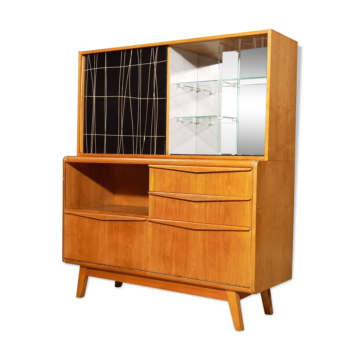 Buffet U372/386 by B Landsman and H Nepožitek for Jitona Soběslav