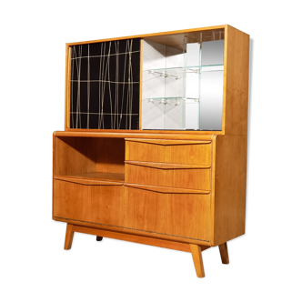 Buffet U372/386 by B Landsman and H Nepožitek for Jitona Soběslav