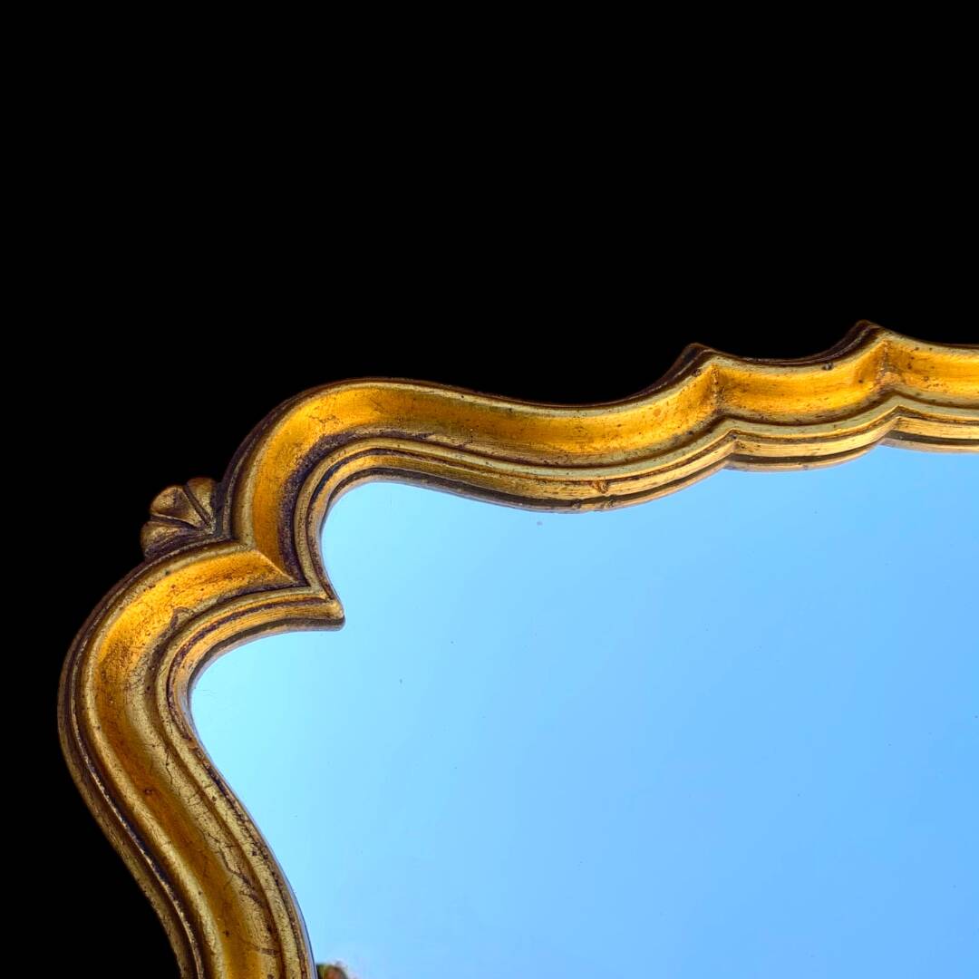 Antique Rococo wall mirror in gilded resin - H55 cm