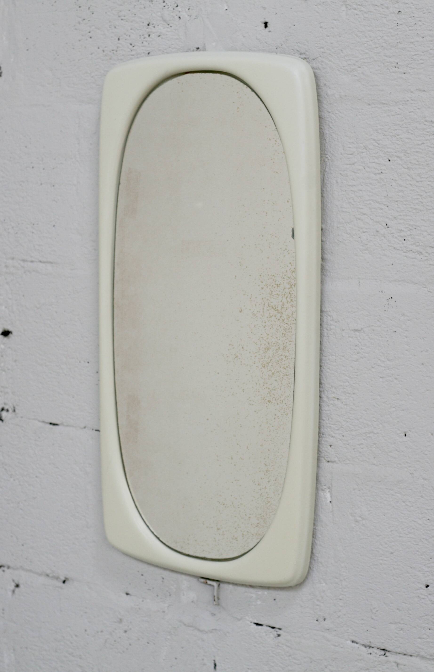 Space age mirror. Cataneo, Italy, circa 1970