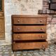 Commode en bois vintage