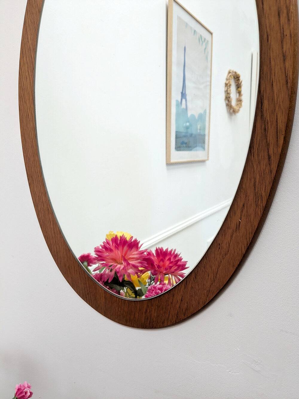 Miroir ovale scandinave en teck – années 60