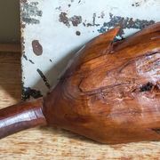 Coupe feuille en bois massif sculptée XXL ancienne