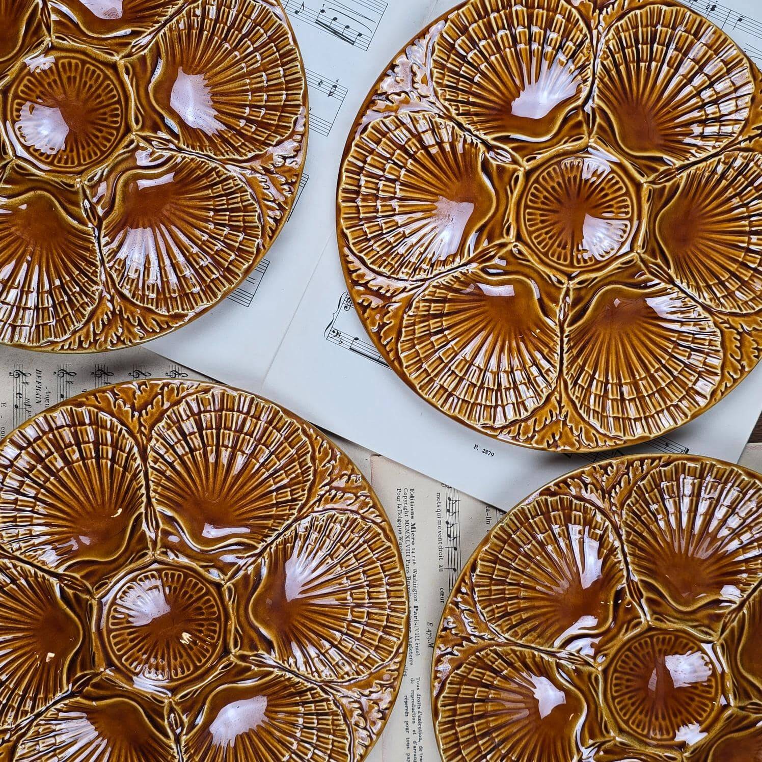 Set of 4 vintage Sicla Portugal oyster plates in earthenware