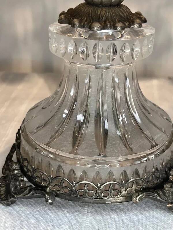 Lampe à poser en cristal taillé