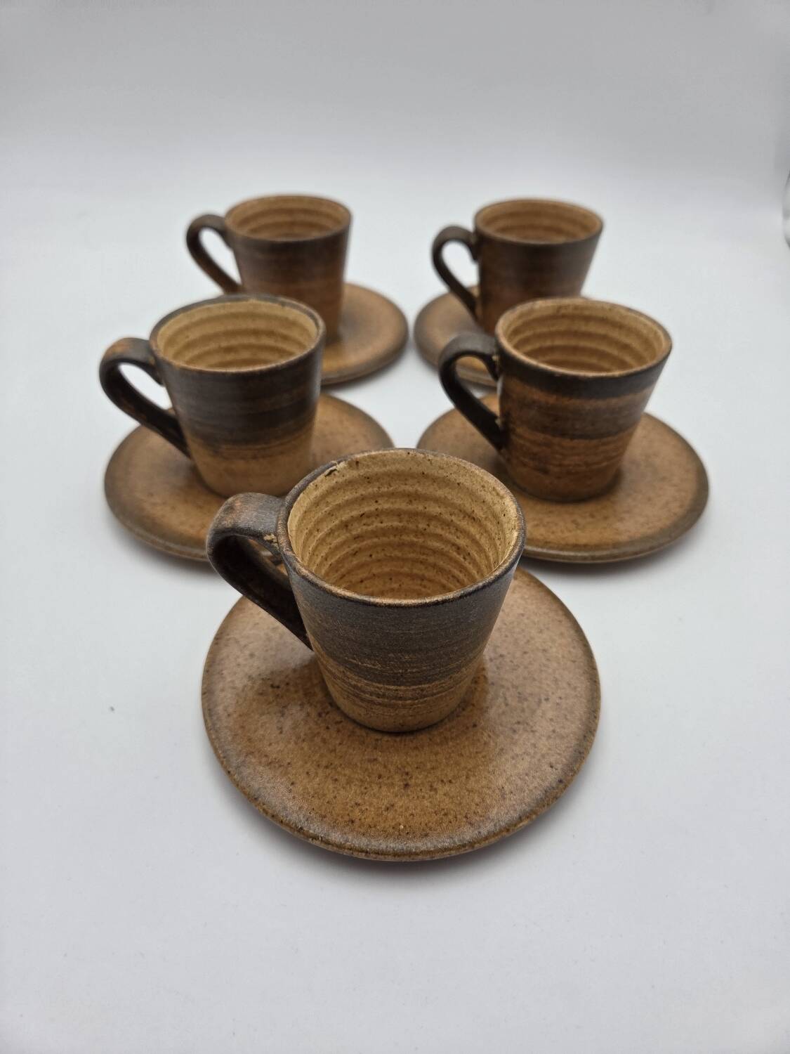 5 vintage ceramic cups