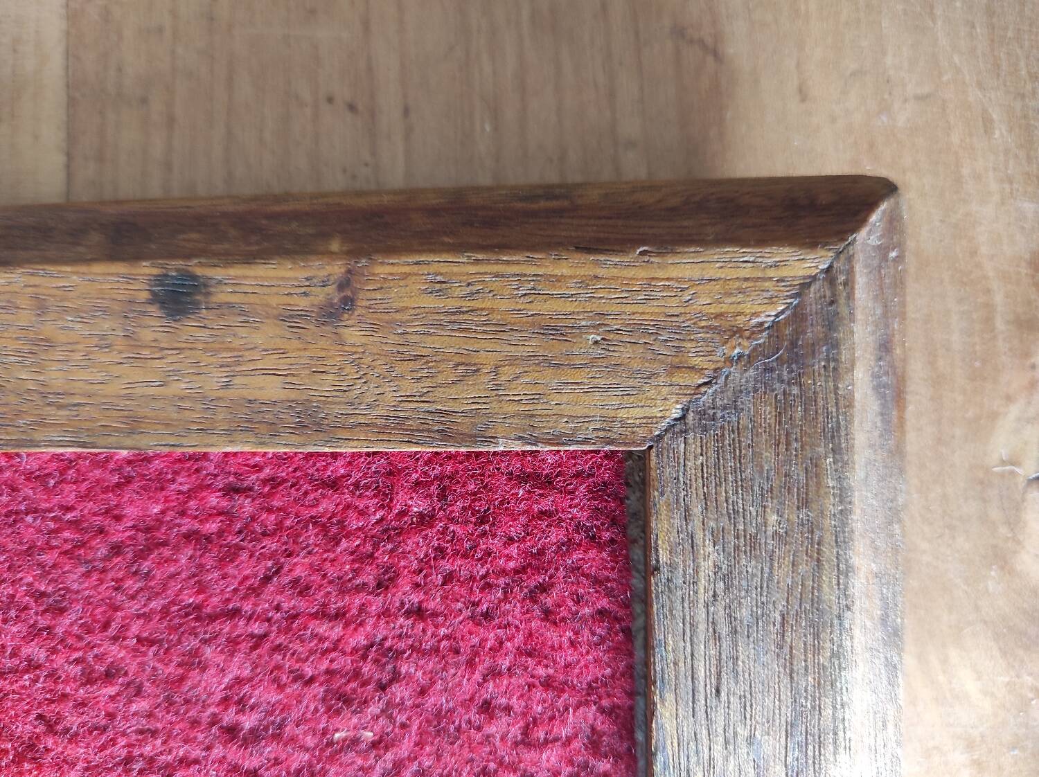 Wooden and ceramic trivet