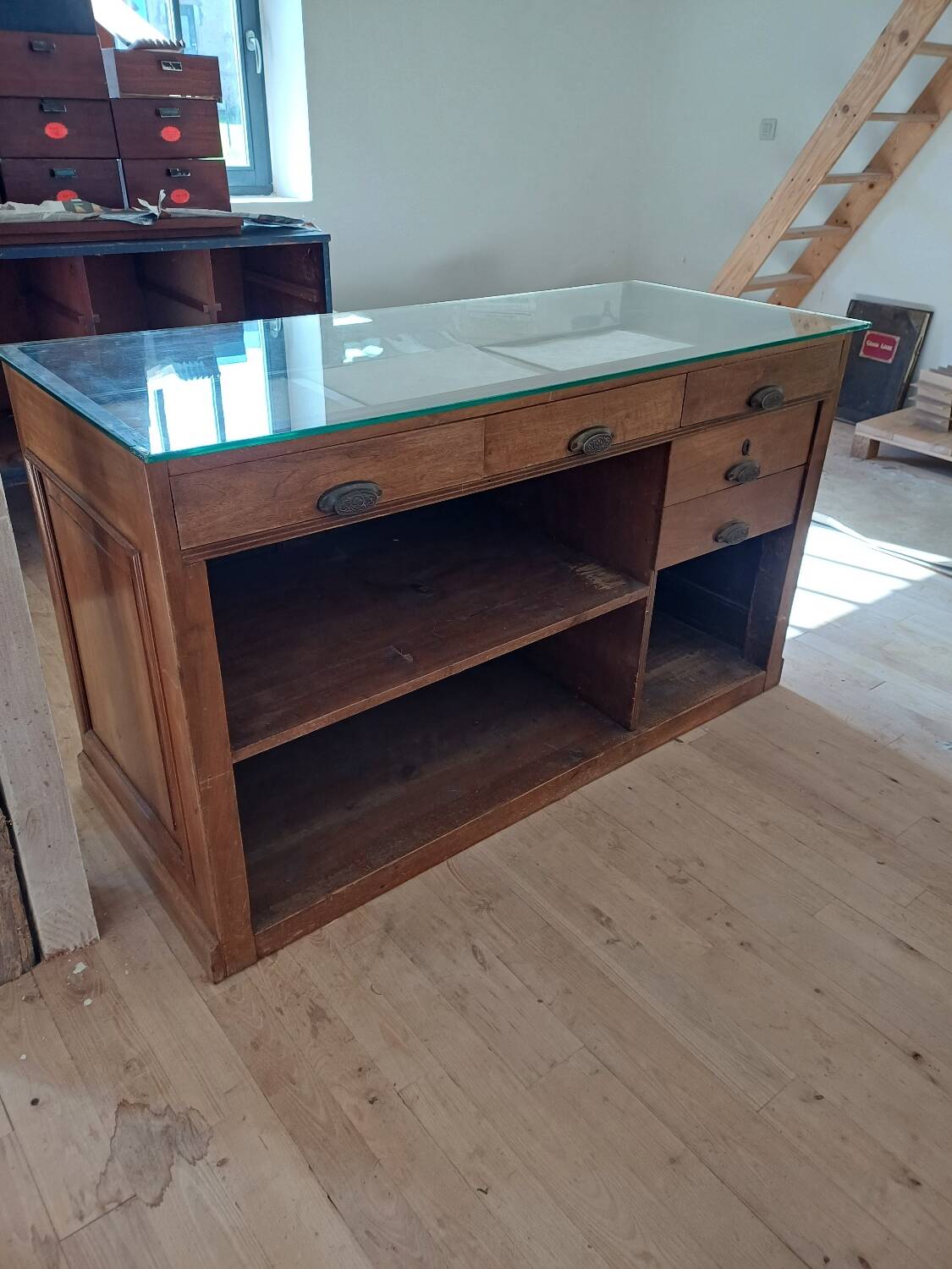 Oak shop counter