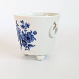 Cache-pot en porcelaine à pieds | Décor flora bleu cobalt | Lyngby Danemark