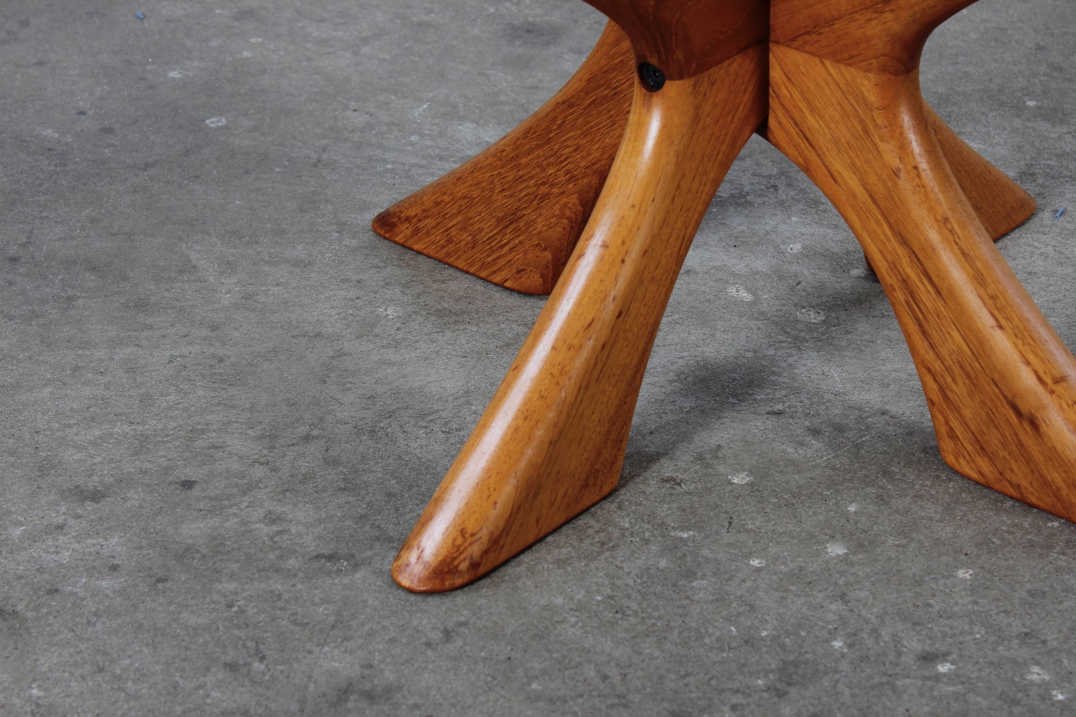 Table basse en teck T188 Illum Wikkelsø Eilersen années 60