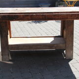 Industrial establishment with old vice 170 cm