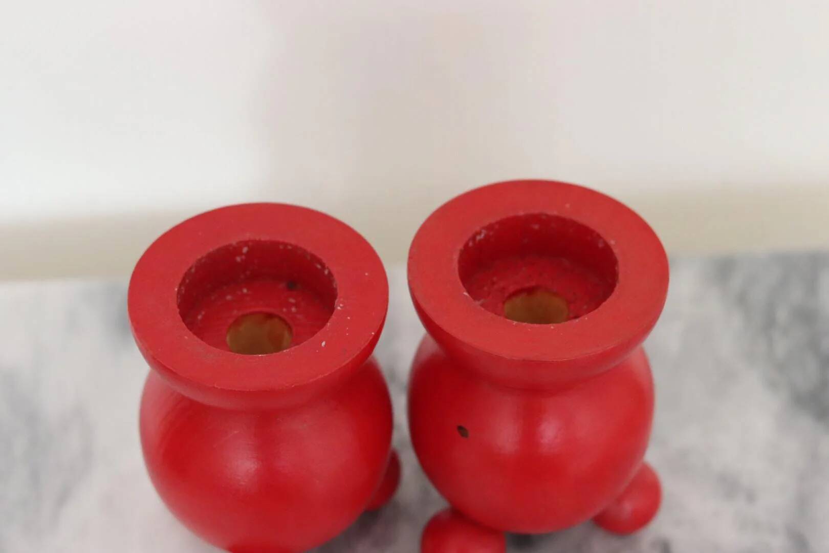 Paire de porte-bougies en forme de boule Dala suédoise