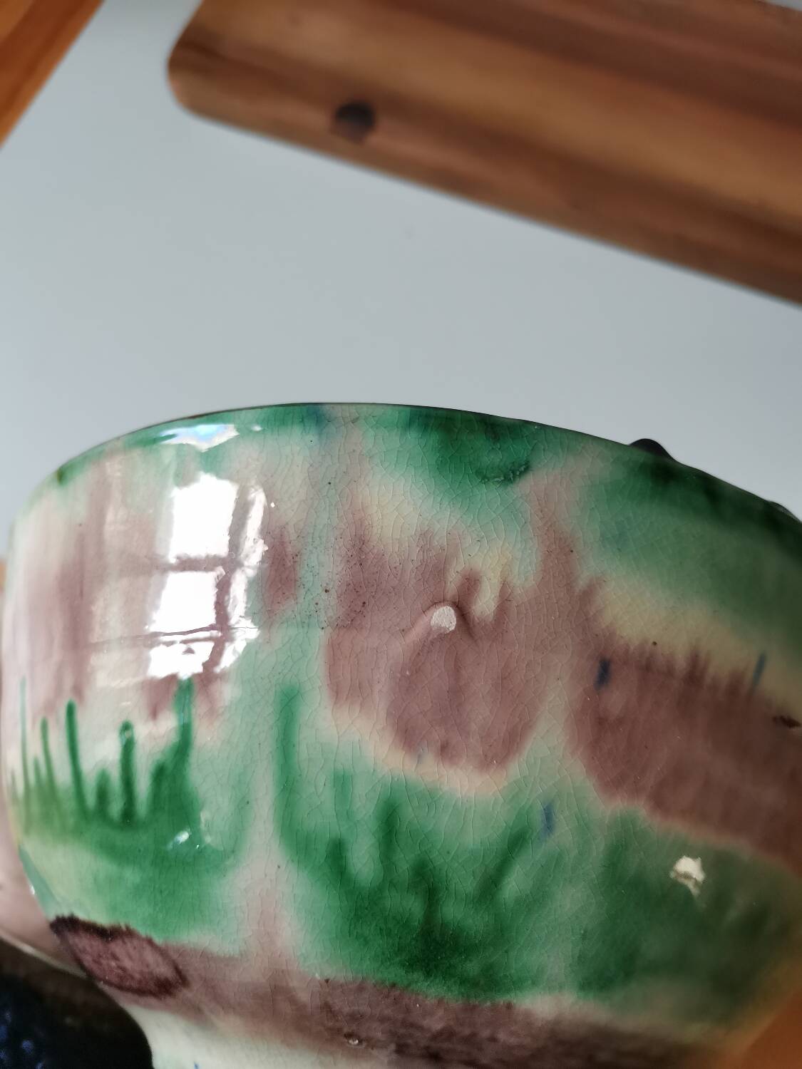 Large vintage enamelled bowl or salad bowl, rustic style