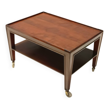 Table basse vintage en noyer avec roulettes par Paolo Buffa, design italien