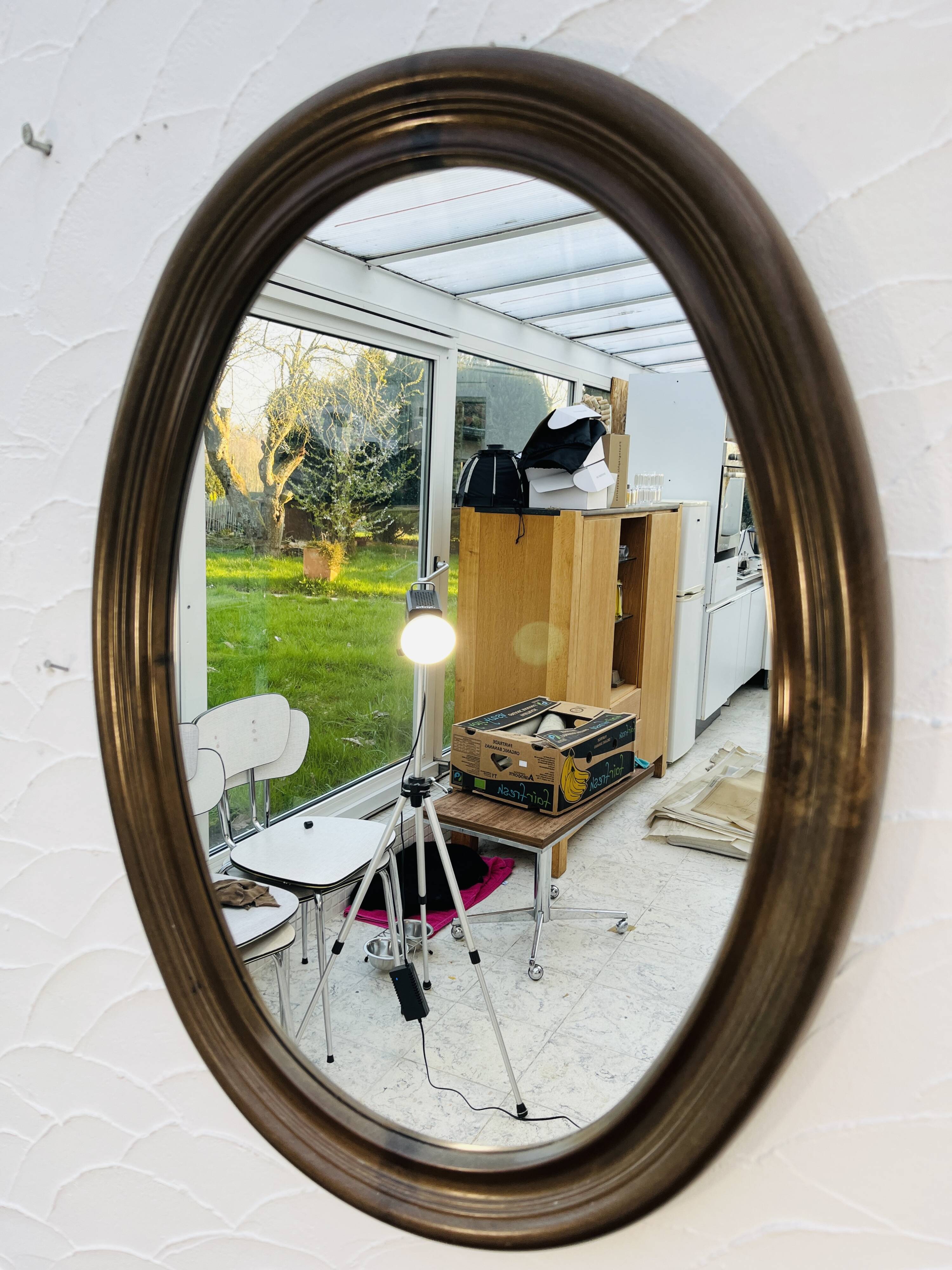 Vintage oval mirror Syla model 920 from the 1970s.