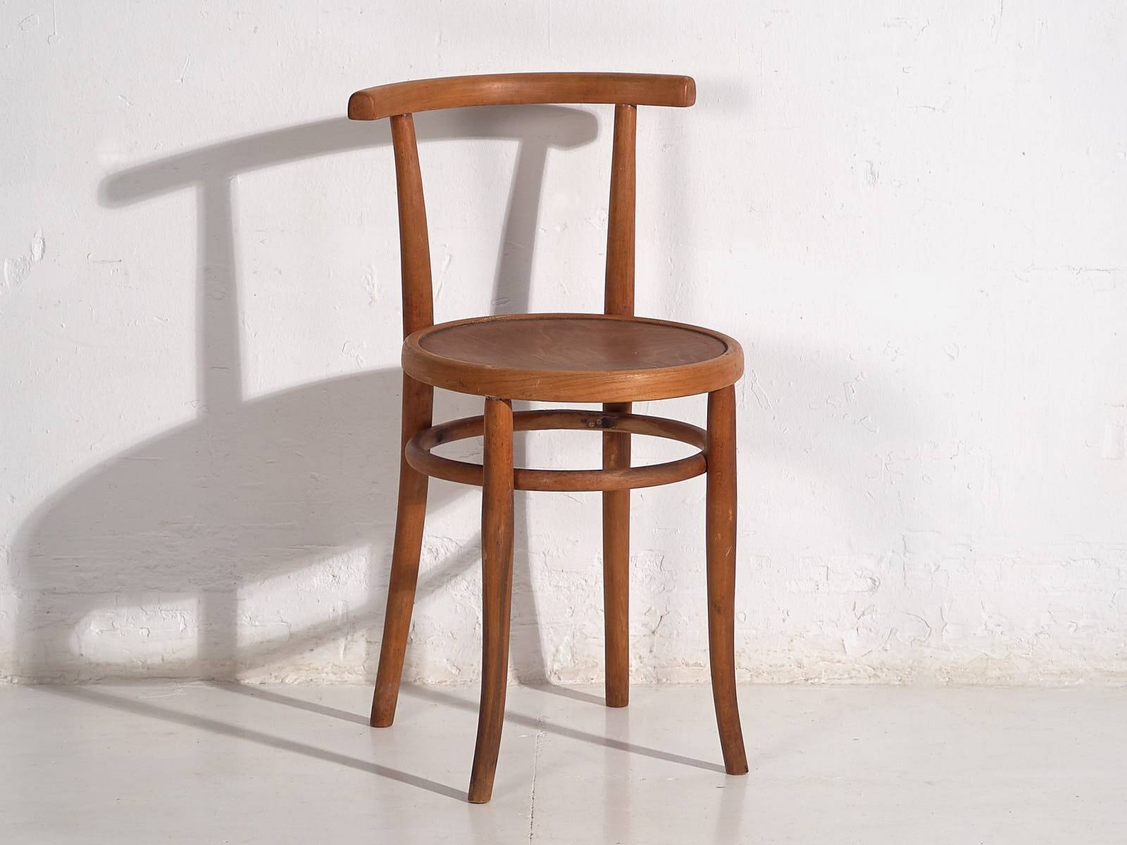 Set of antique Thonet chairs (circa 1920). Set of 4 pieces #3