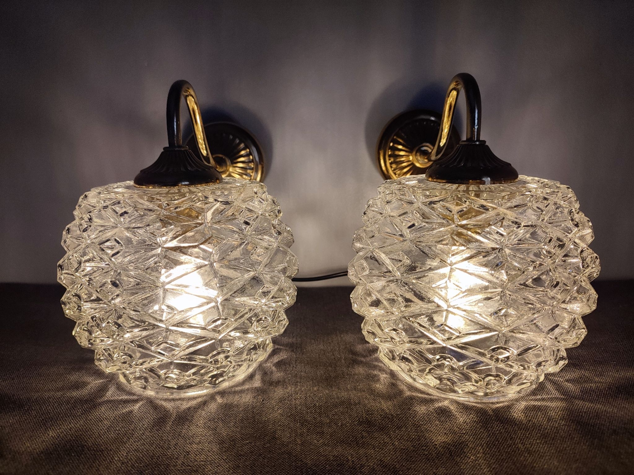 Pair of scones glass scones and vintage golden metal