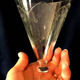 Set of 10 engraved glass water glasses from the 1930s 1940s tabletop art
