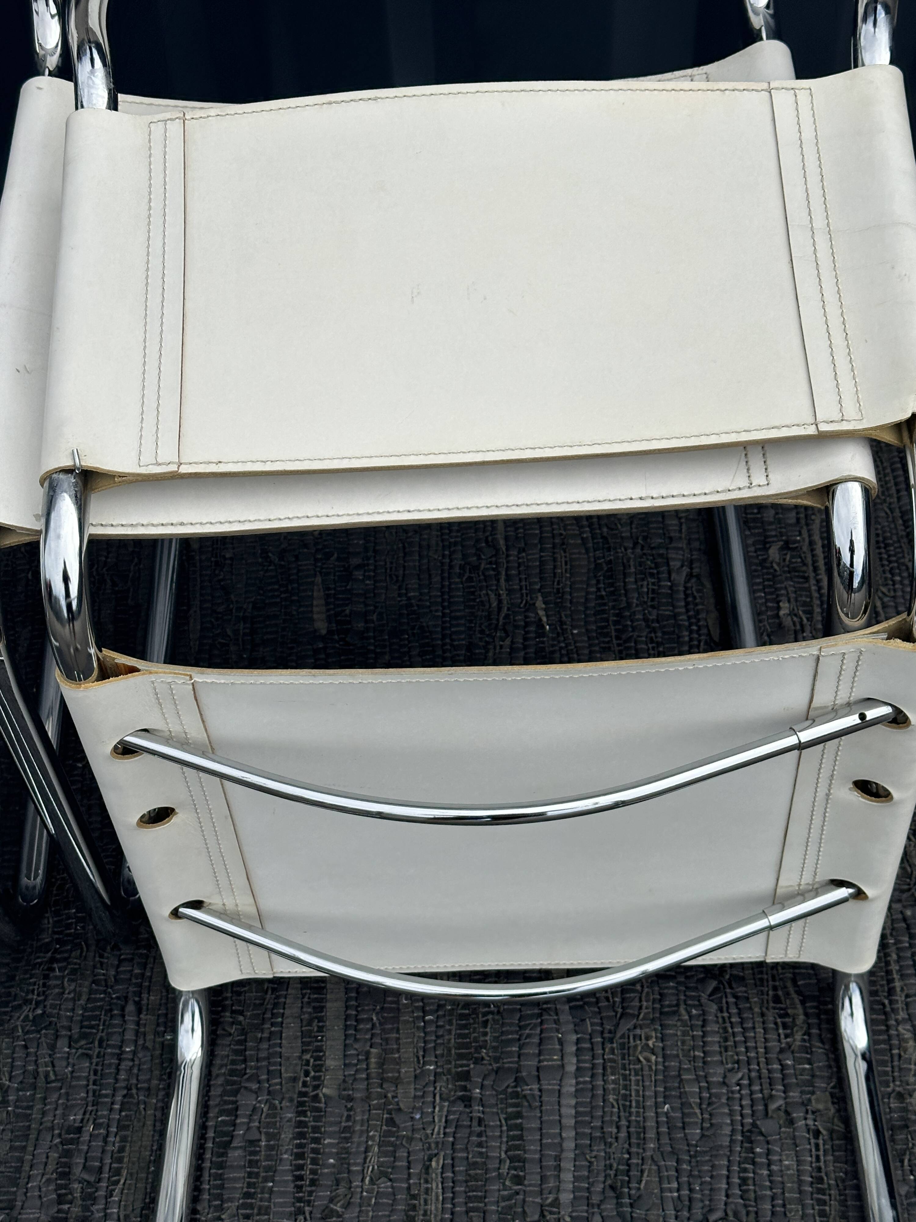 MART STAM CHAISES S 33 ou CANTILEVER ( 4 )