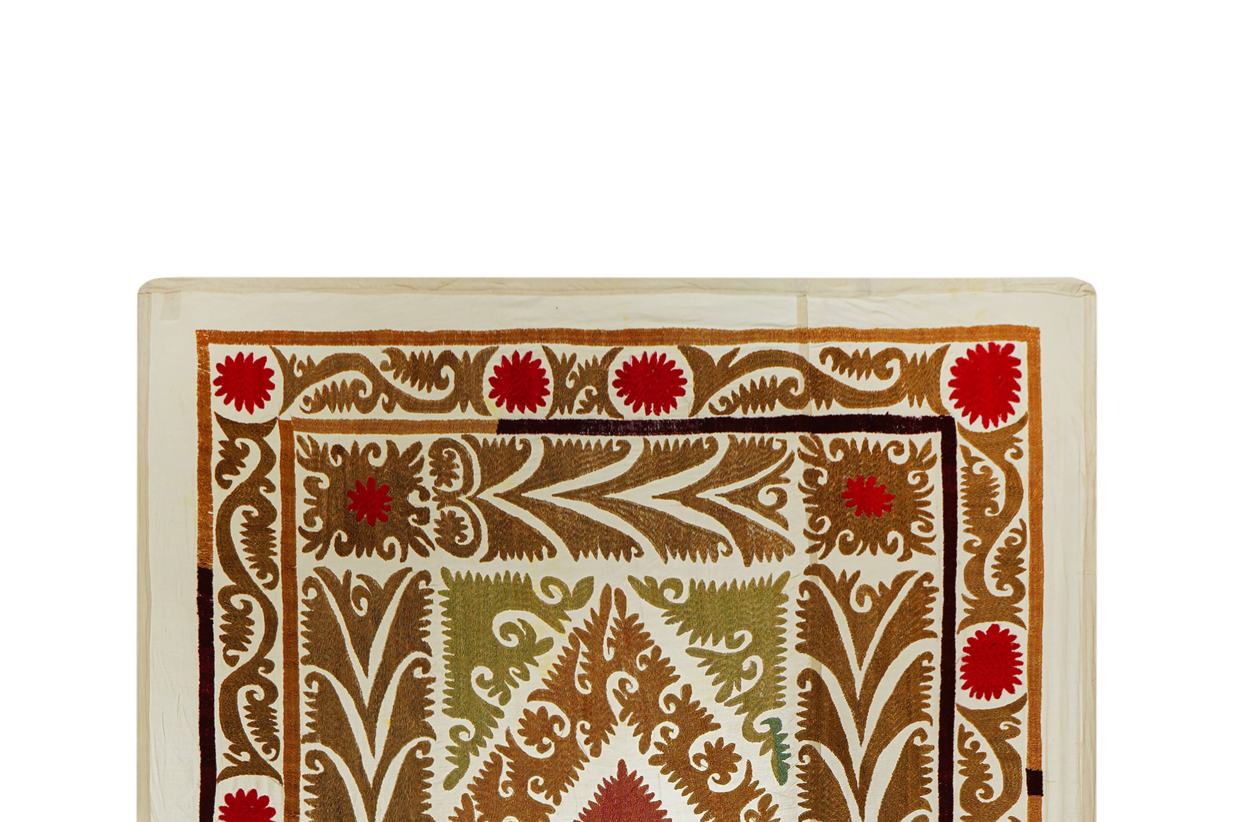 Vintage Turkish hand-knotted rug 108x131 cm