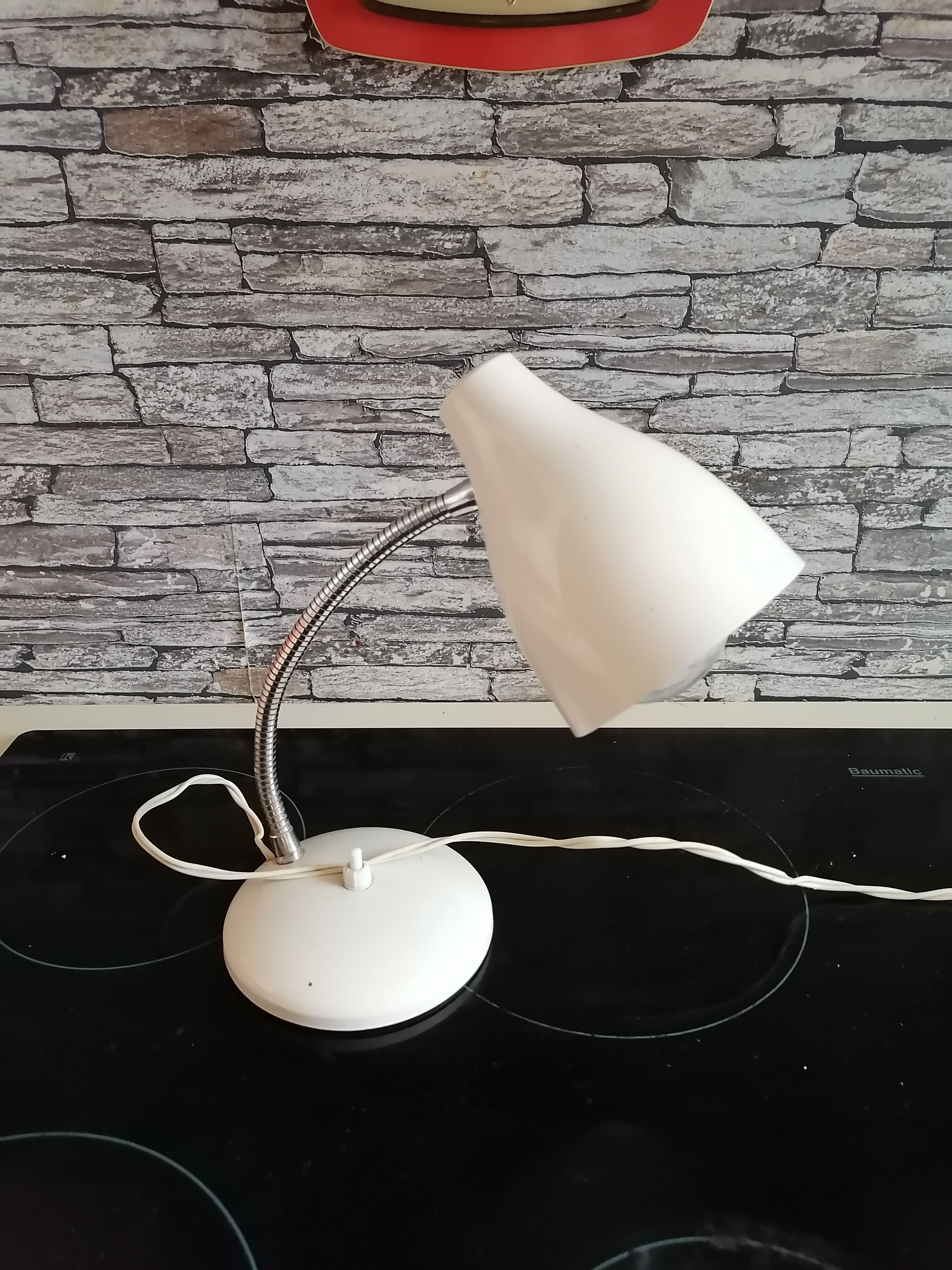 Articulated bedside desk lamp 1960 70