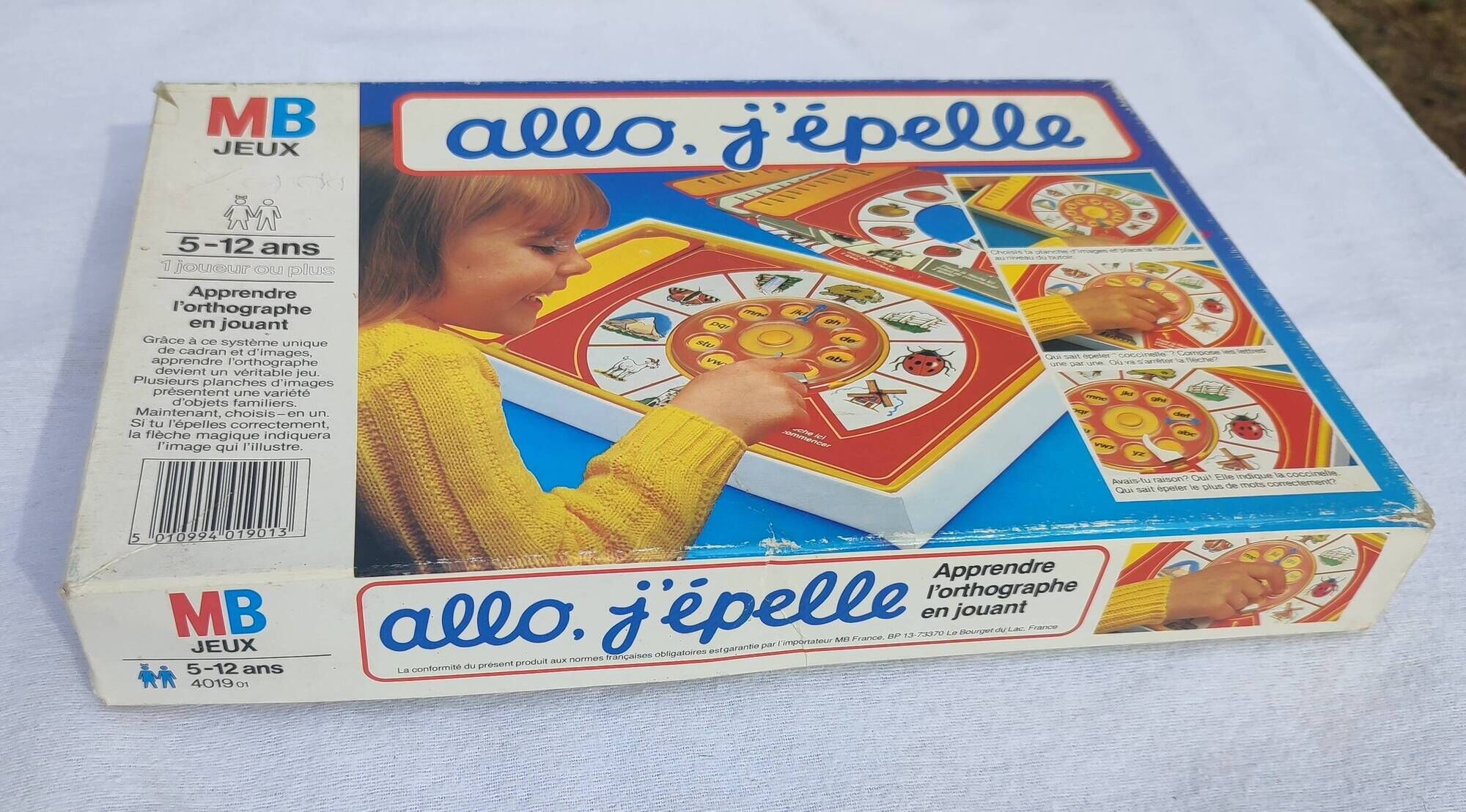 Vintage board game "Hello, I Spell" MB Games (1983) Complete