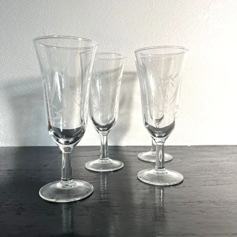 Vintage champagne flutes