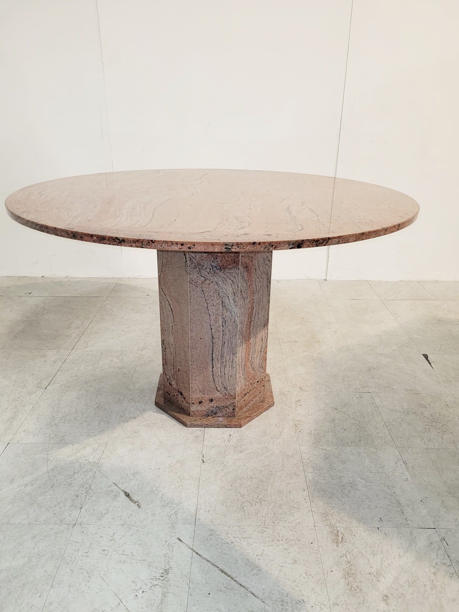 Vintage round granite center table, 1970s
