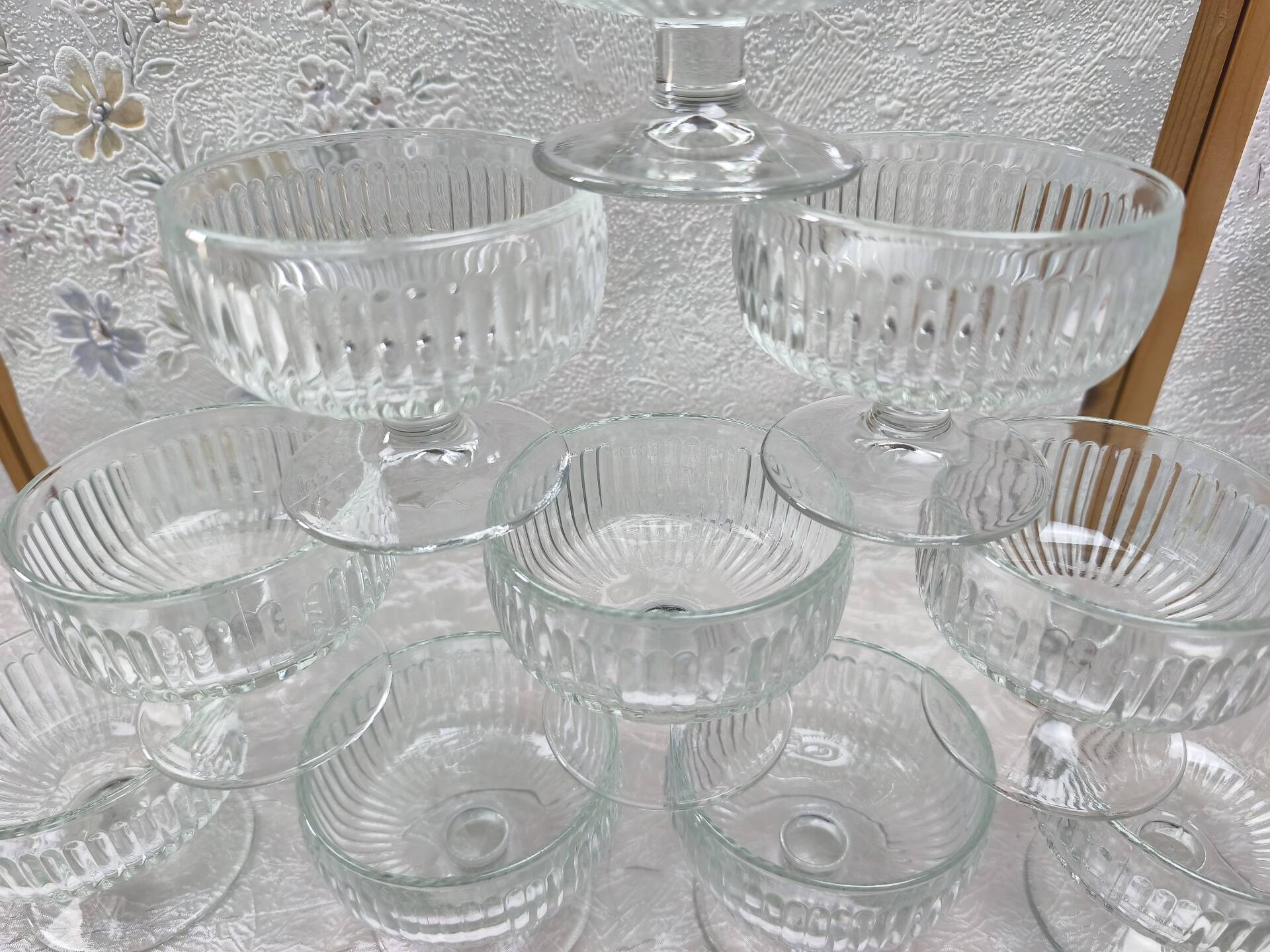 Lot de 10 coupes à dessert vintage en verre côtelé