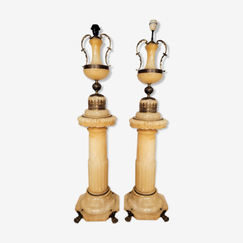 Pair of lamp on column in alabaster gilded brass frame