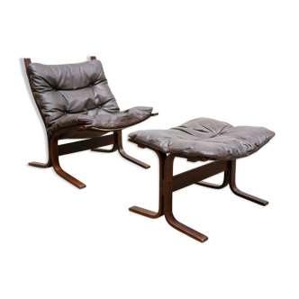 Scandinavian armchair and ottoman Siesta in brown leather by Ingmar Relling for Westnofa editions