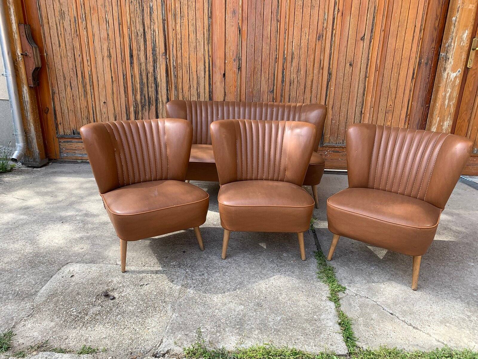 Set vintage années 1950 marron en hêtre et vinyle — 3 chaises cocktail + petit canapé